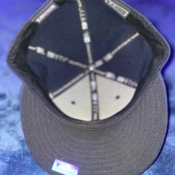 NWOT - Boston Red Sox Authentic Collection Alt 59FIFTY Fitted 7 3/8 - Picture 2 of 4